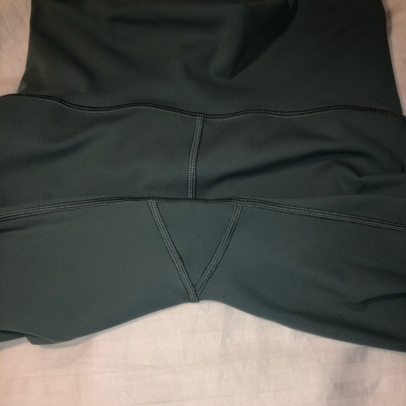 Lululemon Cropped Mesh Leggings - Picture 6 of 7